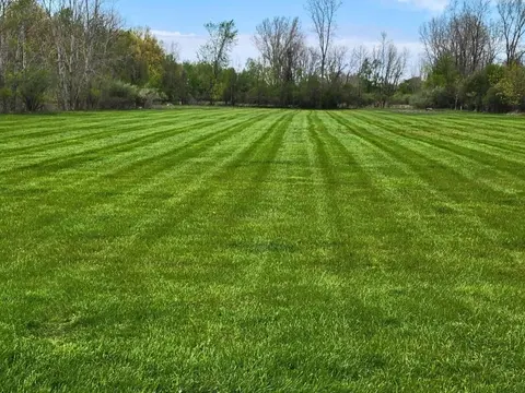 6314 Trinklein Road, Saginaw MI 48609 photo 2