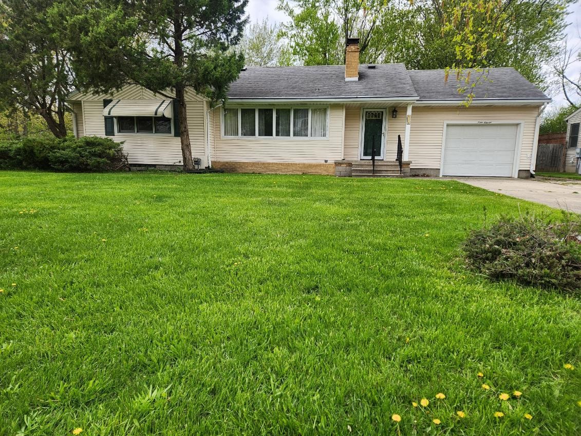 911 S Powell Road, Essexville MI 48732 photo 1