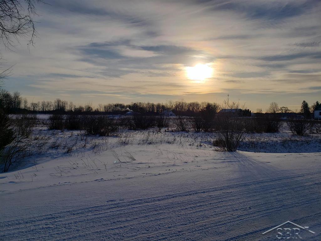 5120 N Five Mile Road, Hope MI 48628 photo 1