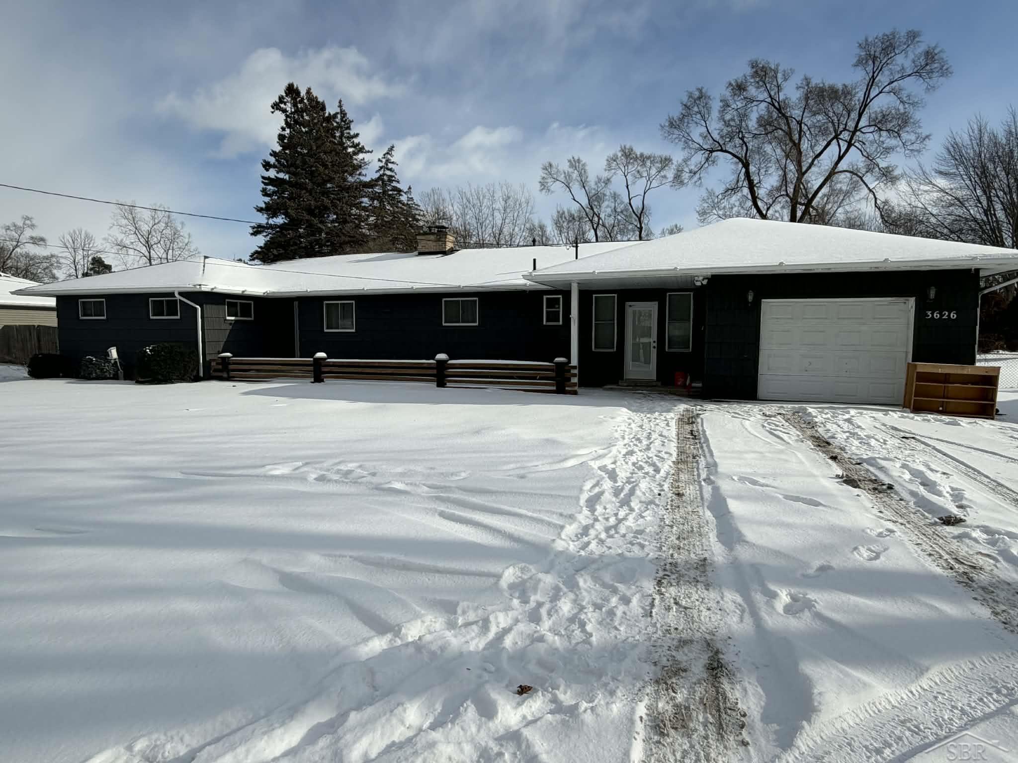 3626 Kawkawlin River Drive, Bay City MI 48706 photo 1