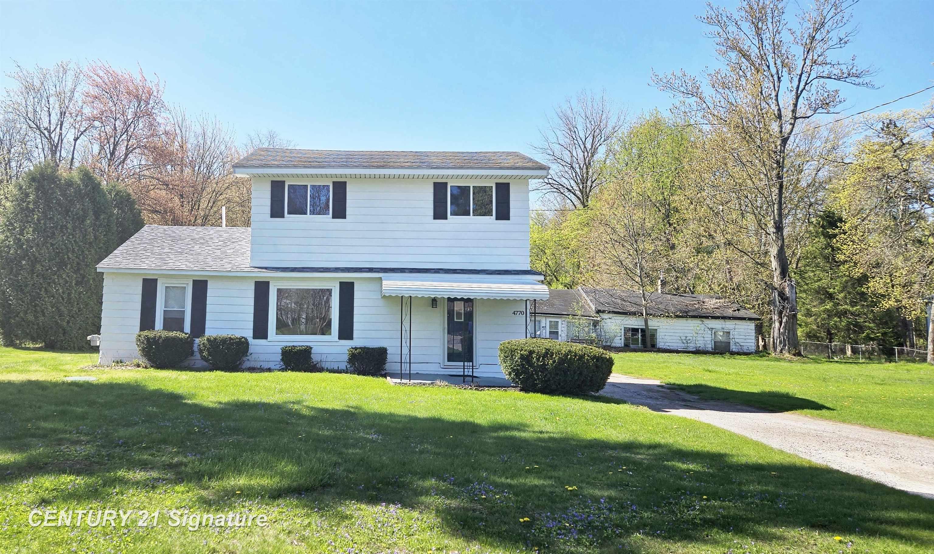 4770 King Road, Saginaw MI 48601 photo 1