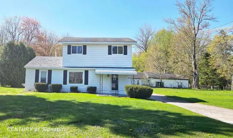 4770 King Road, Saginaw MI 48601 photo 1