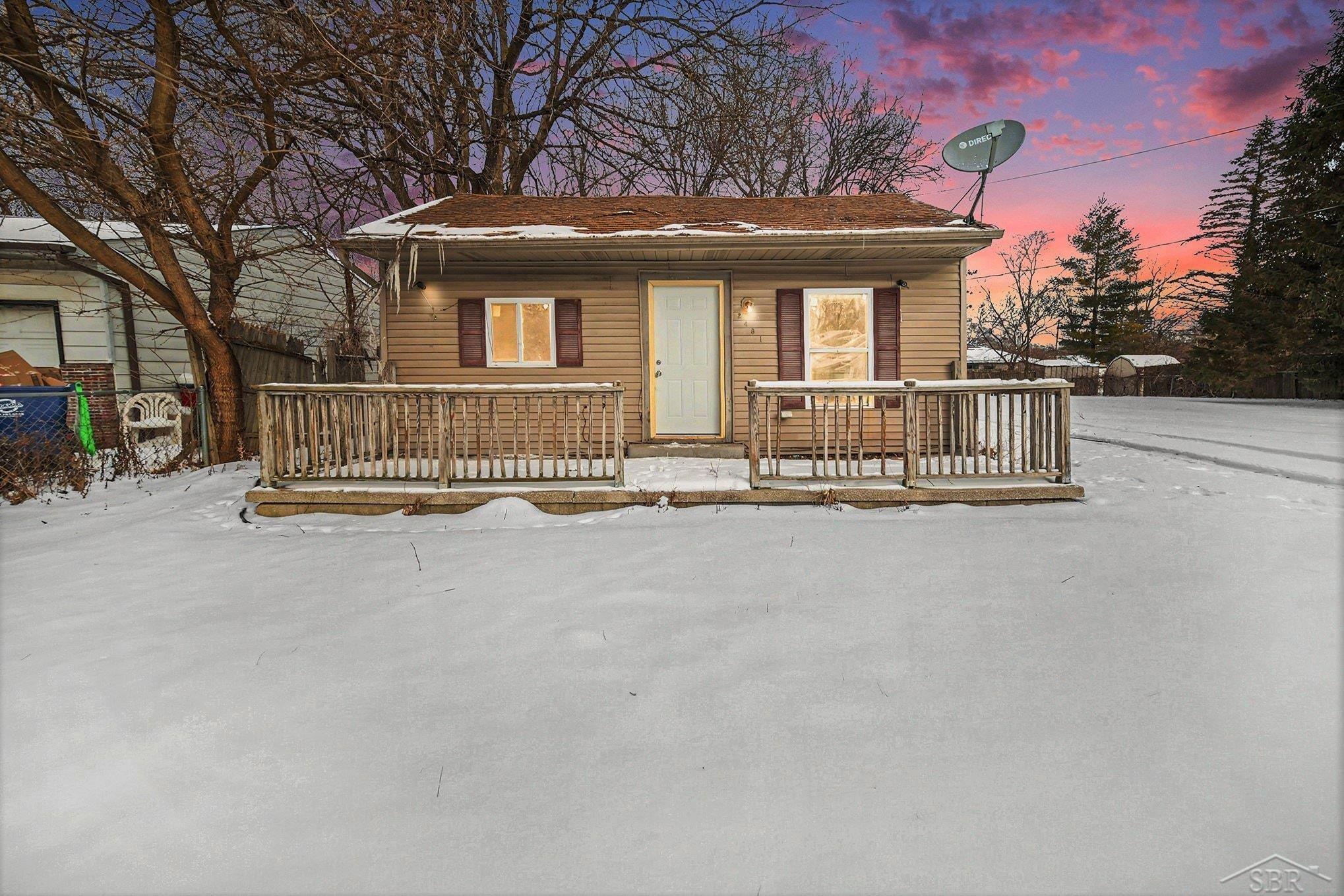2481 California Avenue, Saginaw MI 48601 photo 1