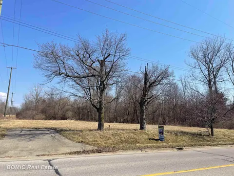 475 Goodrich Street, Vassar MI 48768 photo 2