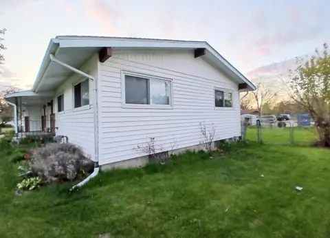 3281 Broadmore Drive, Bay City MI 48706 photo 2