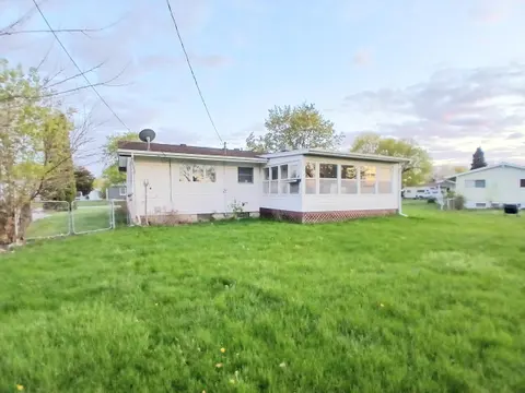 3281 Broadmore Drive, Bay City MI 48706 photo 3