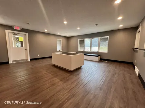 5605 N Colony Drive, Saginaw MI 48638 photo 4