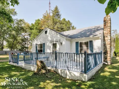 7205 Dogwood Avenue, Lexington MI 48450 photo 4