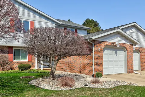 6 Wilshire Drive, Frankenmuth MI 48734 photo 2