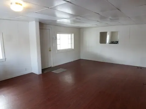 129 S Oakley Street, Saginaw MI 48602 photo 3