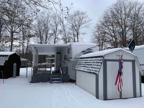 978 Timberlynn Trail Road, Sanford MI 48657 photo 5