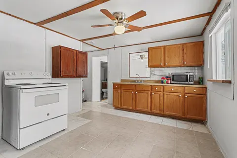 1654 Opland Road, Gladwin MI 48624 photo 3