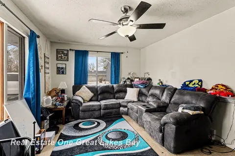 2216 Allison Street, Saginaw MI 48601 photo 3