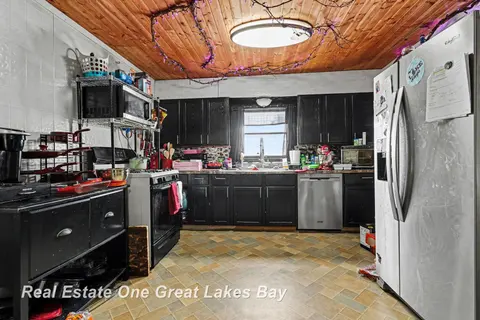 2216 Allison Street, Saginaw MI 48601 photo 5