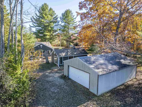 5827 Cedar Lake Road, Gladwin MI 48624 photo 4