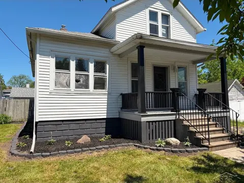 814 Mackinaw Street, Saginaw MI 48602 photo 4