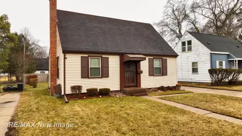 2430 Whittier Street, Saginaw MI 48601 photo 4