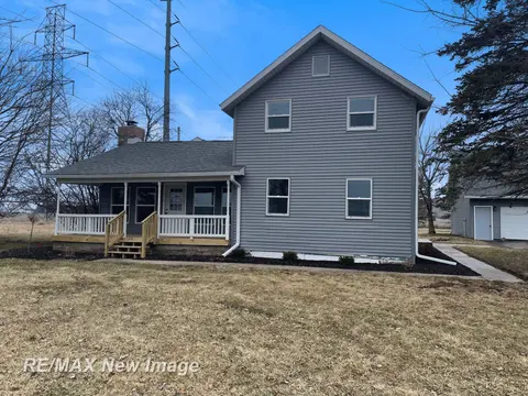 3874 E Kent Road, Freeland MI 48623 photo 2