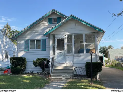 1610 Birney Street, Saginaw MI 48602 home for sale