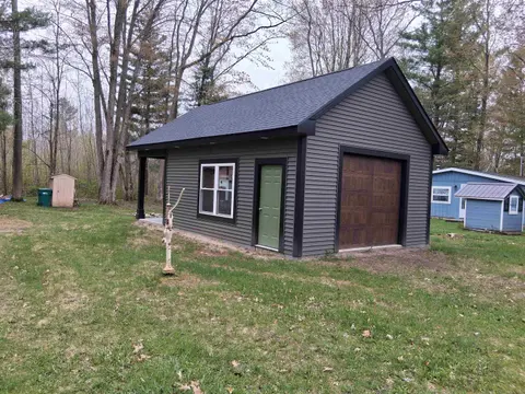 4184 Southwood Drive, Harrison MI 48625 photo 1