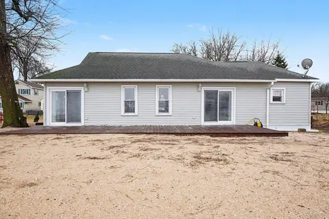 667 Bay Road, Bay City MI 48706 photo 4