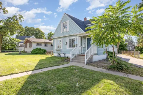 2015 S Washington Street, Saginaw MI 48601 photo 2
