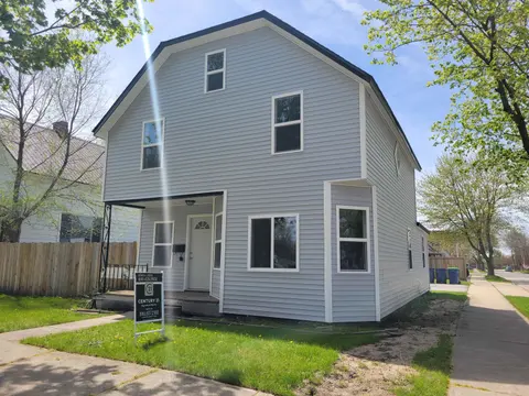 400 Fraser Street, Bay City MI 48708 photo 2