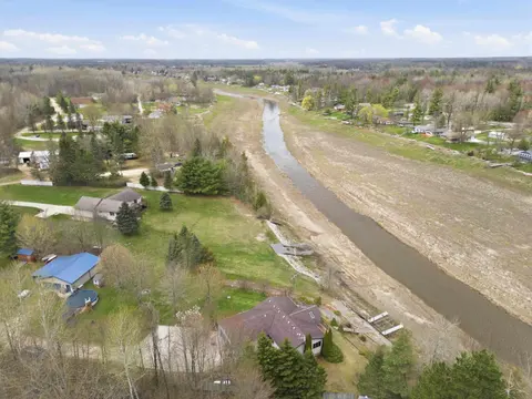 880 Sutherly Drive, Beaverton MI 48612 photo 5