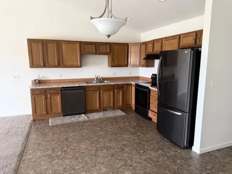 512 Willow Bend, Auburn MI 48611 photo 5