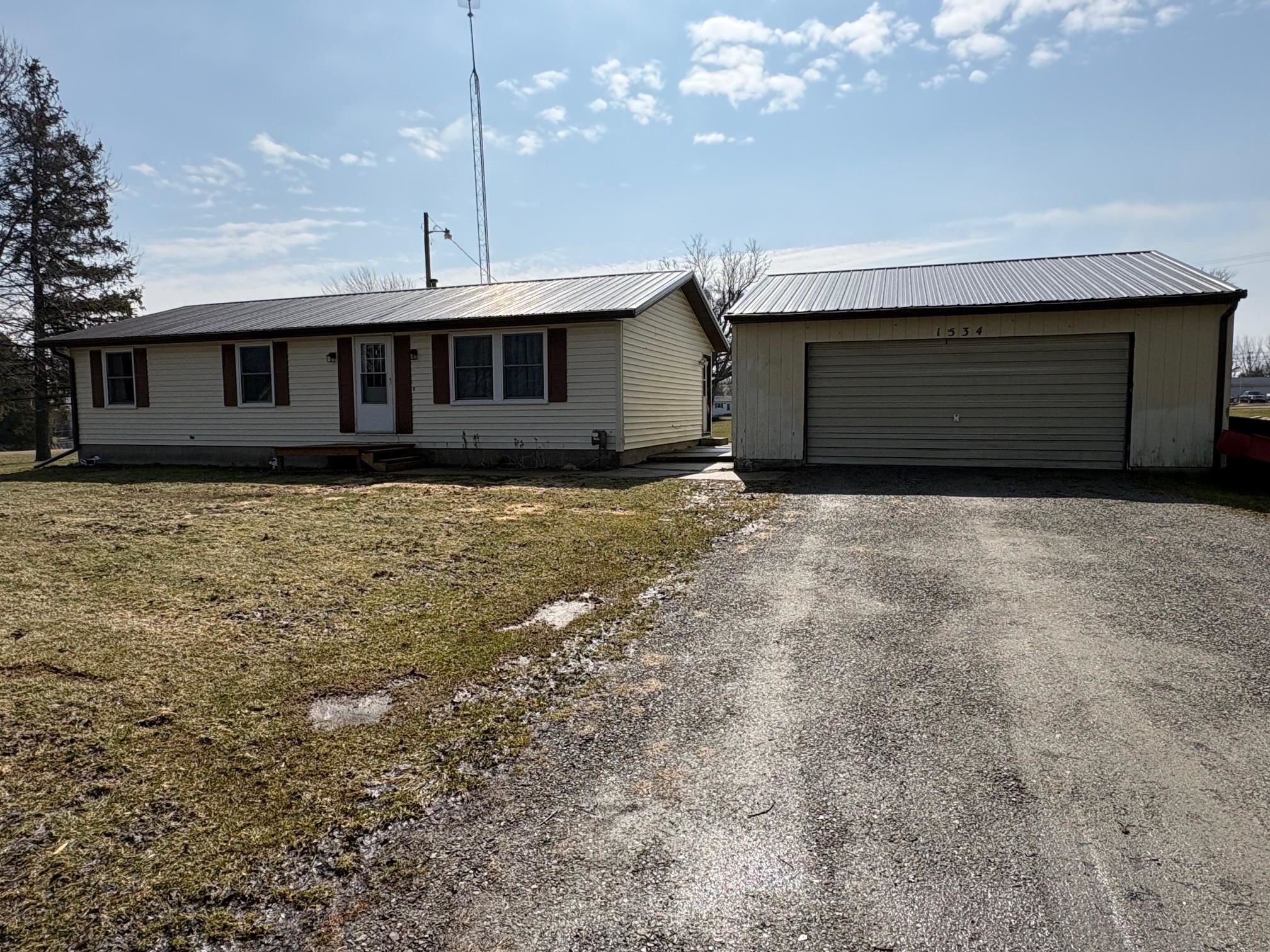 1534 Grummett Street, Minden City MI 48456 photo 1
