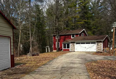 47 W River Road, Gladwin MI 48624 photo 1
