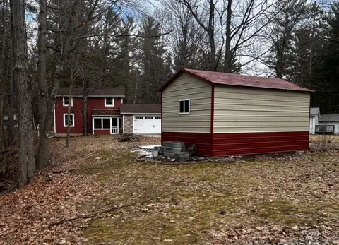 47 W River Road, Gladwin MI 48624 photo 4