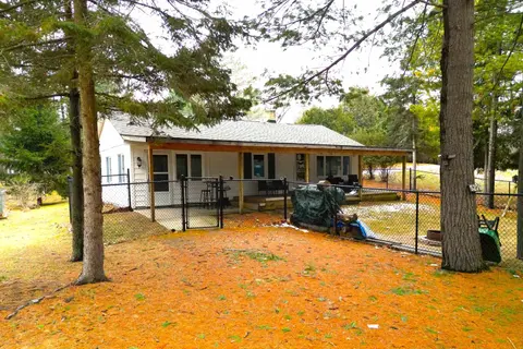 5276 E 31st Street, Au Gres MI 48703 photo 1