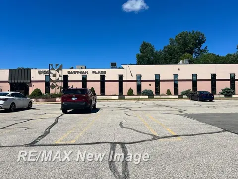 5103 Eastman Avenue, Midland MI 48640 photo 1
