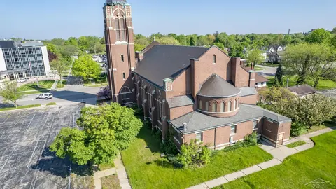 612 N Michigan Avenue, Saginaw MI 48602 photo 1