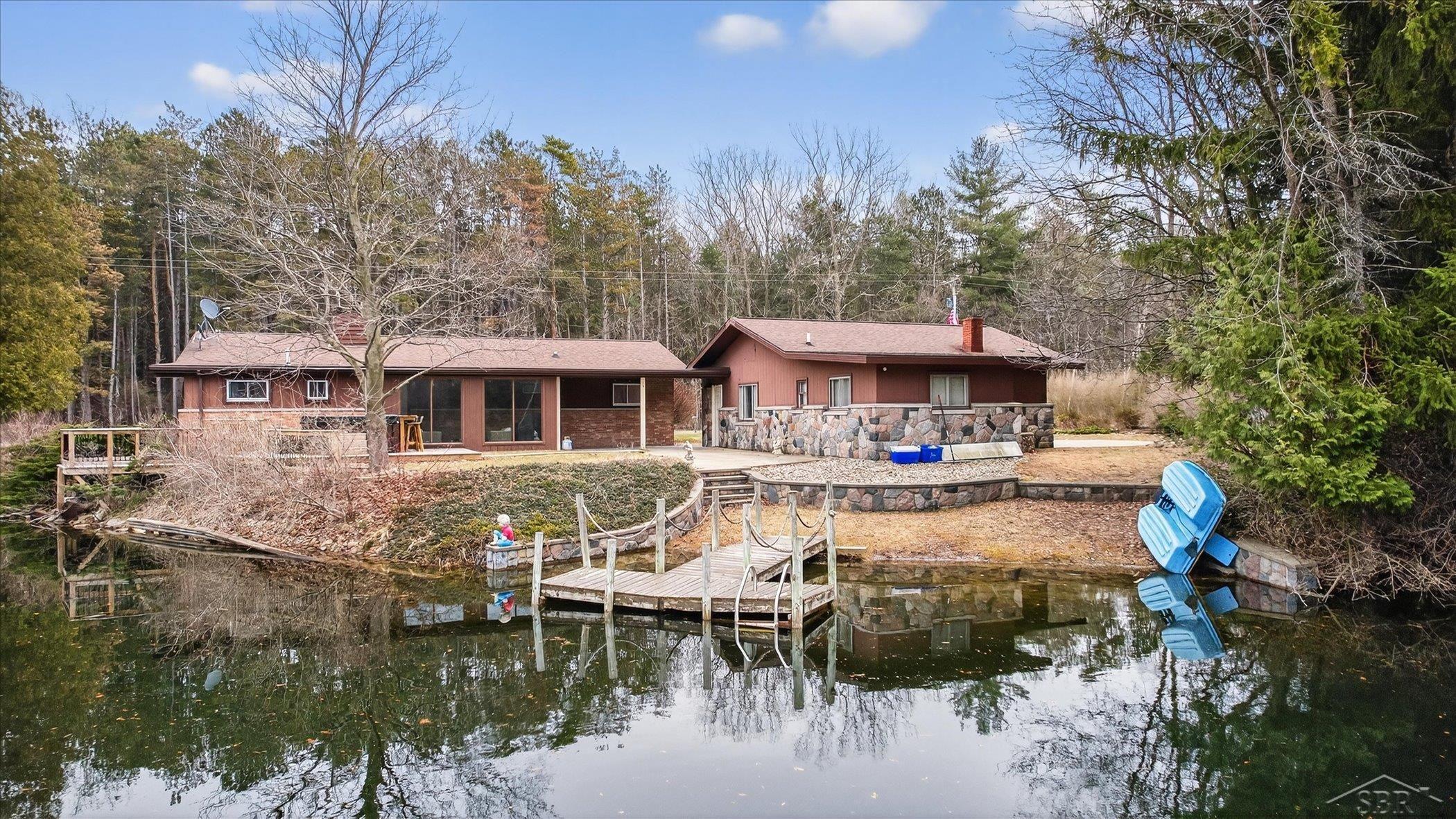 4403 N Raucholz Road, Hemlock MI 48626-9662 photo 1