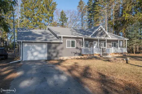 229 N Water Street, Au Gres MI 48703 photo 2