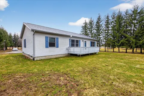 9280 N Lakeshore Road, Port Austin MI 48467 photo 3