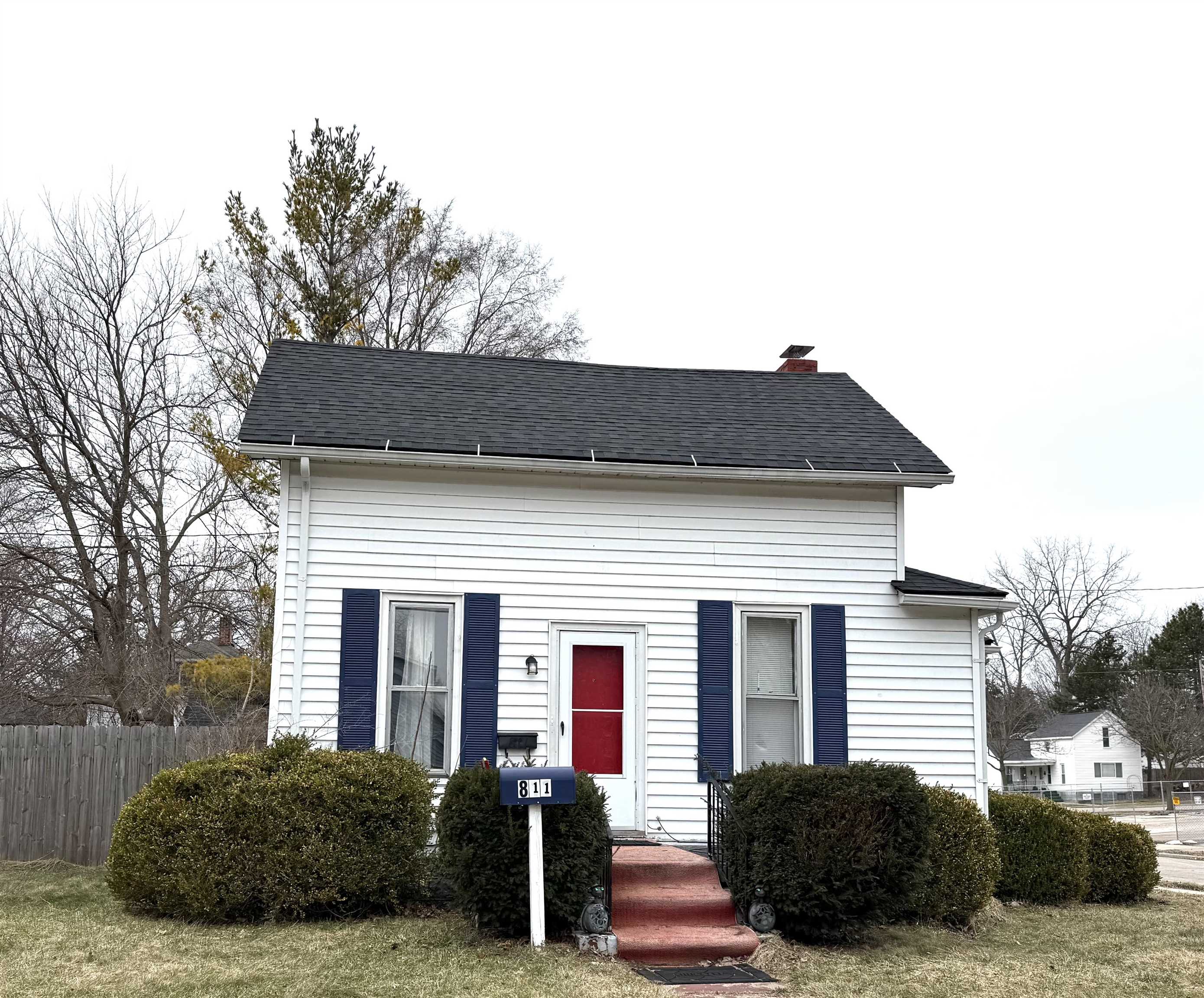 811 Litchfield Street, Bay City MI 48706 photo 1