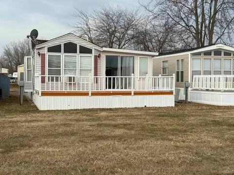 3675 E Michigan Avenue # 63, Au Gres MI 48703 photo 5