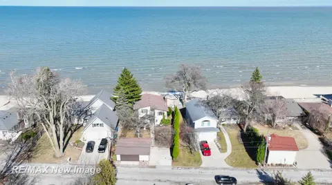 389 Ricoma Beach Road, Bay City MI 48706 photo 2
