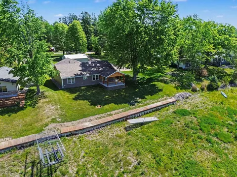 777 Quillette Drive, Beaverton MI 48612 photo 5