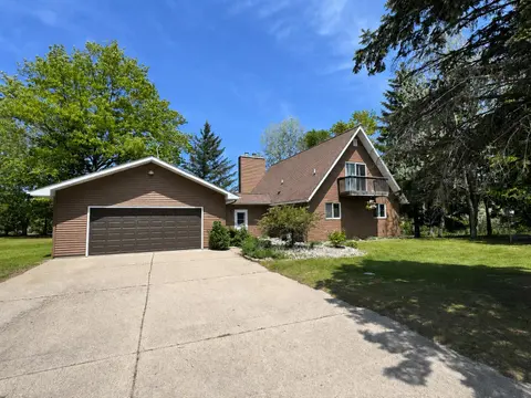 1035 Cantabrian Drive, Lake Isabella MI 48893 home for sale