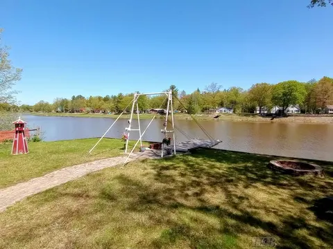 519 E Sun Oil Road, Gladwin MI 48624 photo 2