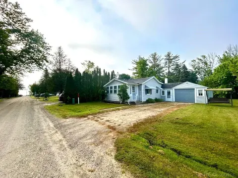 7336 Rosewood Road, Lexington MI 48450 photo 1