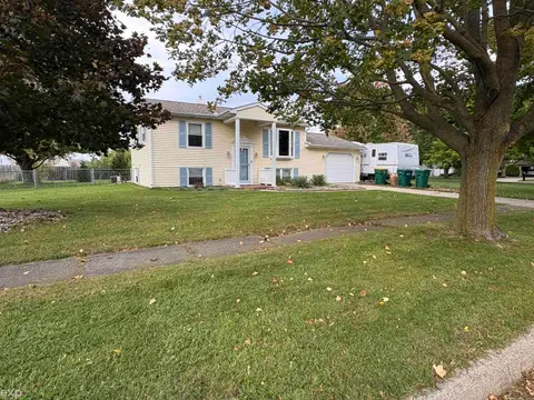 3157 Coventry Drive, Bay City MI 48706 photo 1