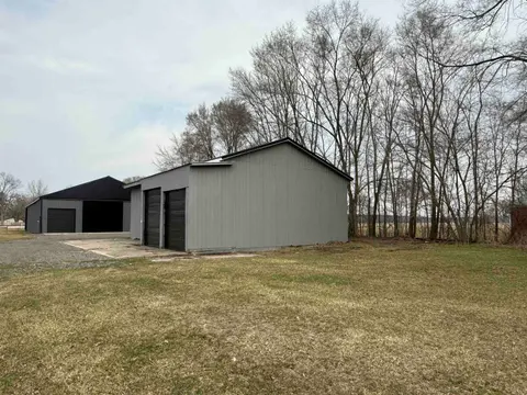 653 Chesaning Street, Saint Charles MI 48655 photo 5