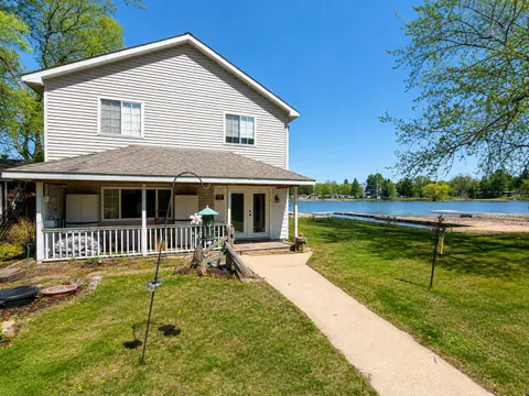 6567 Swallow Road, Harrison MI 48625 photo 2