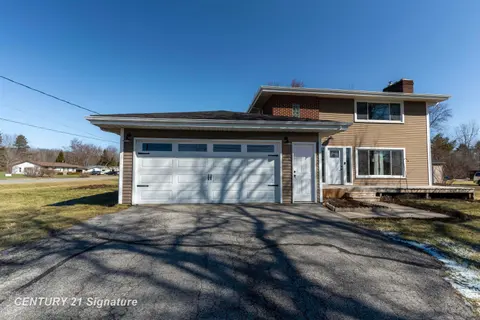2251 E Stewart Road, Midland MI 48640 photo 1