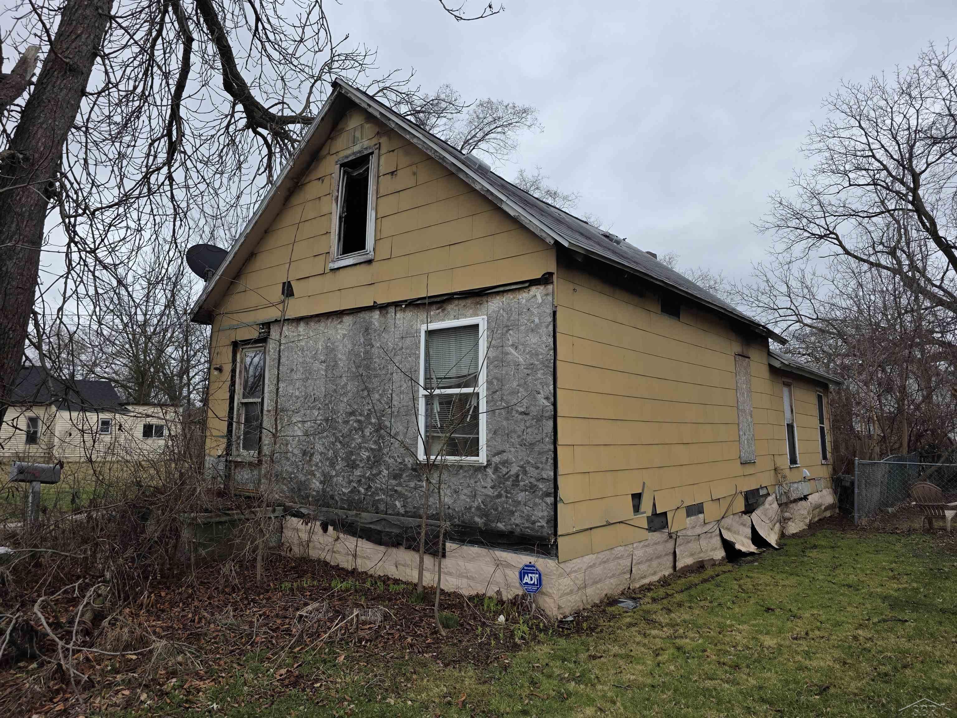 2617 Eddy Street, Saginaw MI 48602 photo 1